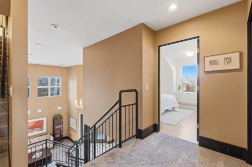 64 Patterson Mews Sw, Calgary, AB - Indoor Photo Showing Other Room