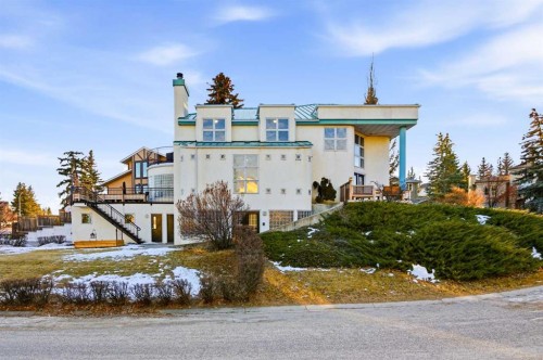 64 Patterson Mews Sw, Calgary, AB - Outdoor