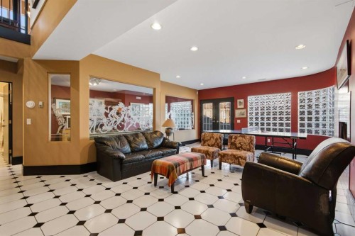 64 Patterson Mews Sw, Calgary, AB - Indoor