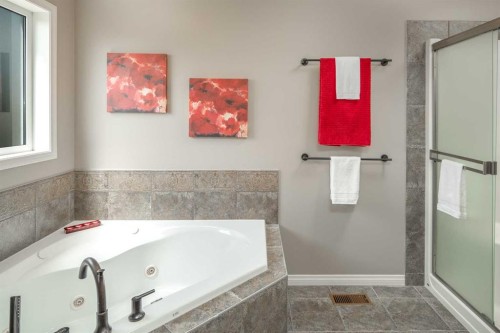 105 Aspen Stone Road Sw, Calgary, AB - Indoor Photo Showing Bathroom