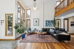 715 Coach Bluff Crescent SW Calgary, AB T3H 1A9