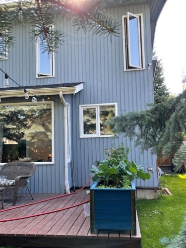 715 Coach Bluff Crescent Sw, Calgary, AB - Outdoor With Deck Patio Veranda