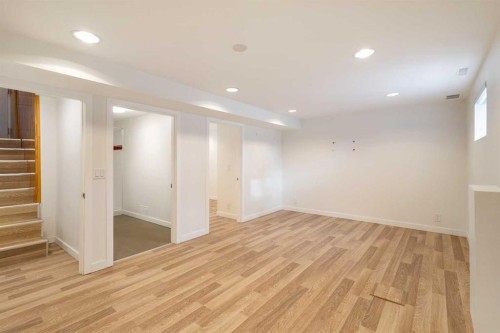 2810 9 Avenue Se, Calgary, AB - Indoor Photo Showing Other Room