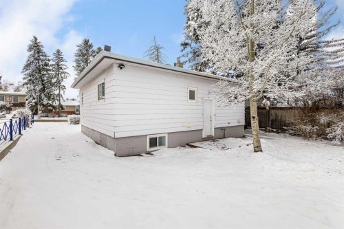 2810 9 Avenue Se, Calgary, AB - Outdoor With Exterior