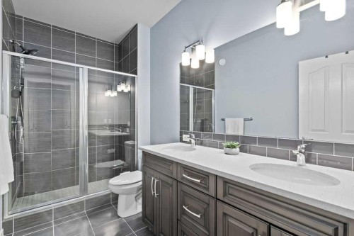 103 Masters Heights Se, Calgary, AB - Indoor Photo Showing Bathroom