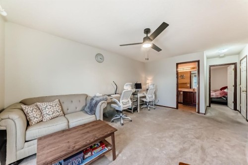 3708 Douglas Ridge Way Se, Calgary, AB - Indoor