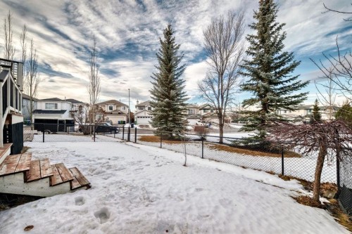 3708 Douglas Ridge Way Se, Calgary, AB - Outdoor