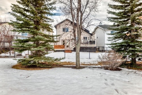 3708 Douglas Ridge Way Se, Calgary, AB - Outdoor