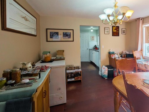 119 47 Avenue West, Claresholm, AB - Indoor