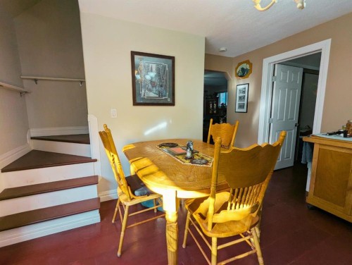 119 47 Avenue West, Claresholm, AB - Indoor