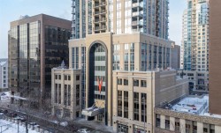 1104-930 6 Avenue SW Calgary, AB T2P 1J3