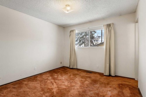 1151 Marcombe Crescent Ne, Calgary, AB - Indoor Photo Showing Other Room