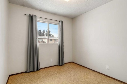 1151 Marcombe Crescent Ne, Calgary, AB - Indoor Photo Showing Other Room