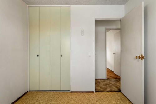 1151 Marcombe Crescent Ne, Calgary, AB - Indoor Photo Showing Other Room