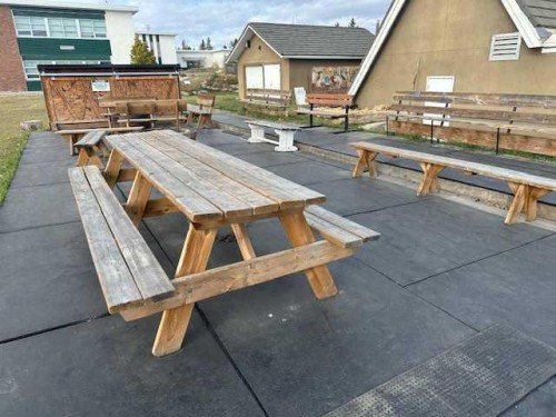 4736 Worcester Drive Sw, Calgary, AB - Outdoor With Deck Patio Veranda