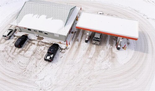 524 Wheeler Avenue, Acme, AB 