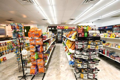 524 Wheeler Avenue, Acme, AB 