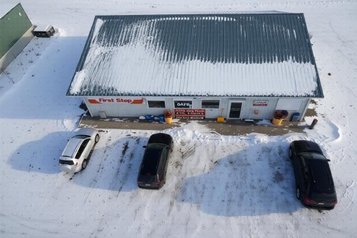 524 Wheeler Avenue, Acme, AB 