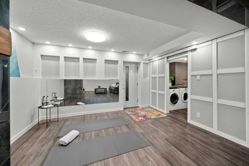 3251 Bearspaw Drive Nw, Calgary, AB - Indoor