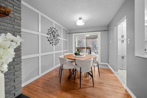 3251 Bearspaw Drive Nw, Calgary, AB - Indoor Photo Showing Dining Room
