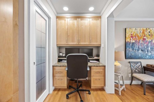 10723 Willowfern Drive Se, Calgary, AB - Indoor Photo Showing Office