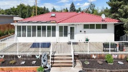 85 Malibou Road SW Calgary, AB T2V 1X4