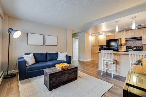 101-922 19 Avenue SW Calgary, AB T2T 0H7