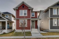429 South Point Glen SW Airdrie, AB T4B 4L1
