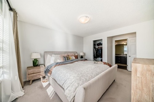 188 Walden Parade Se, Calgary, AB - Indoor Photo Showing Bedroom