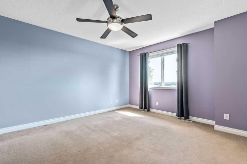 521 Westmount Close, Okotoks, AB - Indoor Photo Showing Other Room