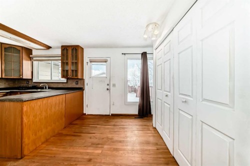 203 Falwood Way Ne, Calgary, AB - Indoor