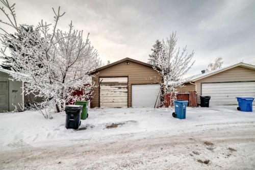 203 Falwood Way Ne, Calgary, AB - Outdoor