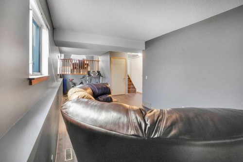 6934 Laguna Way Ne, Calgary, AB - Indoor Photo Showing Other Room