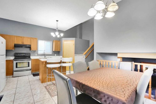 6934 Laguna Way Ne, Calgary, AB - Indoor