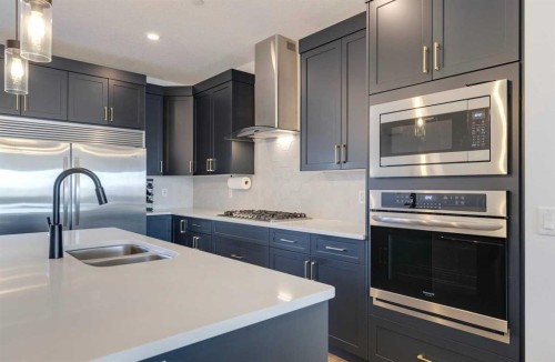 14965 1 Street Nw, Calgary, AB - Indoor Photo Showing Kitchen With Double Sink With Upgraded Kitchen