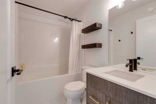 14965 1 Street Nw, Calgary, AB - Indoor Photo Showing Bathroom