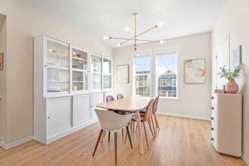 160 Copperleaf Way Se, Calgary, AB - Indoor Photo Showing Dining Room