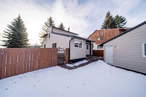 959 Ranchview Crescent Nw, Calgary, AB - Outdoor With Exterior