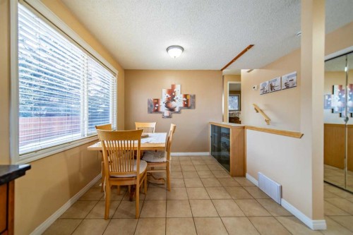 959 Ranchview Crescent Nw, Calgary, AB - Indoor Photo Showing Other Room
