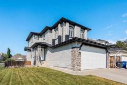 201 Crystalridge Rise  Okotoks, AB T1S 1W6