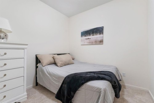 2109-298 Sage Meadows Park Nw, Calgary, AB - Indoor Photo Showing Bedroom