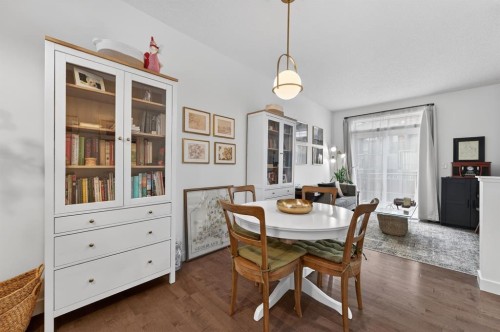 235 Ascot Circle Sw, Calgary, AB - Indoor Photo Showing Dining Room