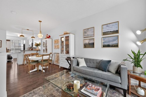235 Ascot Circle Sw, Calgary, AB - Indoor Photo Showing Living Room