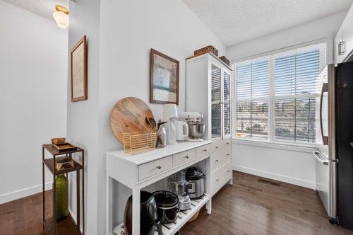 235 Ascot Circle Sw, Calgary, AB - Indoor
