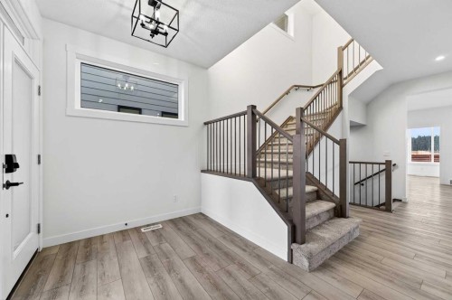 29 Rowmont Common Nw, Calgary, AB - Indoor Photo Showing Other Room