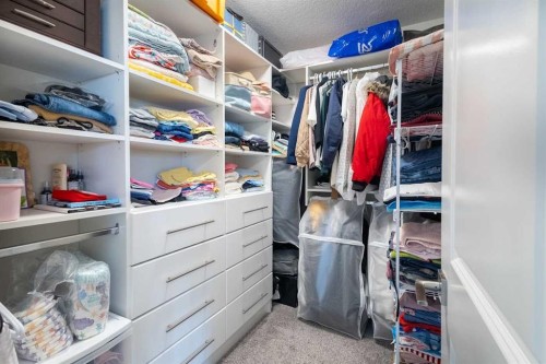 175 Howse Rise Ne, Calgary, AB - Indoor With Storage