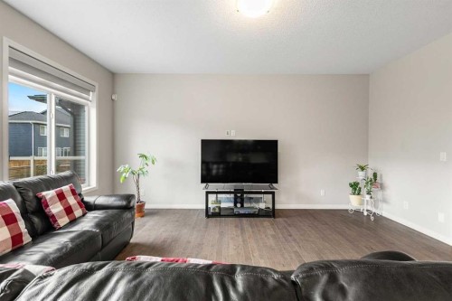 175 Howse Rise Ne, Calgary, AB - Indoor Photo Showing Living Room
