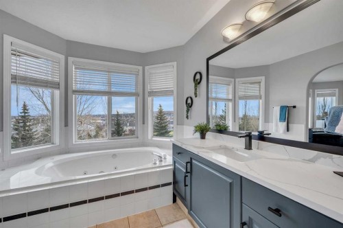 1081 Panorama Hills Landing Nw, Calgary, AB - Indoor Photo Showing Bathroom