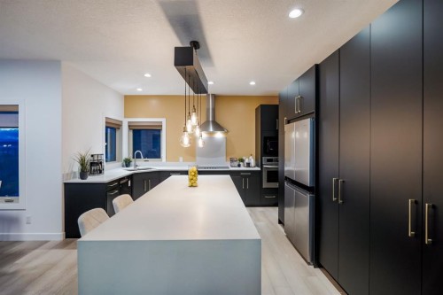 203 Sunset Circle, Cochrane, AB - Indoor