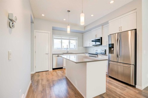 8036 Masters Boulevard, Calgary, AB - Indoor Photo Showing Kitchen With Stainless Steel Kitchen With Upgraded Kitchen